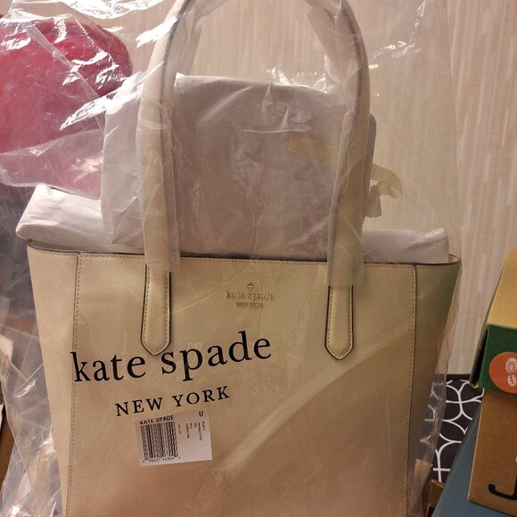 Authentic Kate Spade New York Medium Leather Tote - Picture 1 of 5